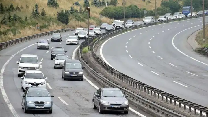 2025 Bayramda yollar ve köprüler ücretsiz mi? Ramazan Bayramı’nda hangi yollar ücretsiz olacak? haberinin görseli