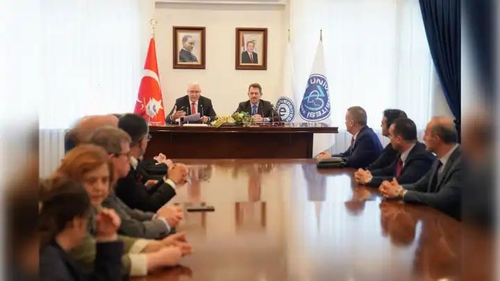 Ege Üniversitesi ile İzmir Cumhuriyet Başsavcılığı Arasında iki önemli protokol