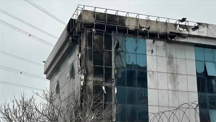İstanbul'da sanayi sitesindeki iş yerinde yangın haberinin görseli