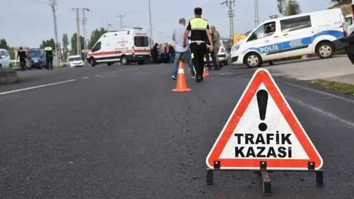 Bakan Ali Yerlikaya'dan "yolun sonu bayram olsun" paylaşımı haberinin görseli
