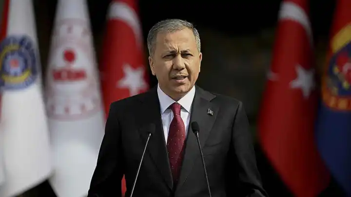 Bakan Yerlikaya: 510 canımızı trafik kazalarında yitirdik haberinin görseli