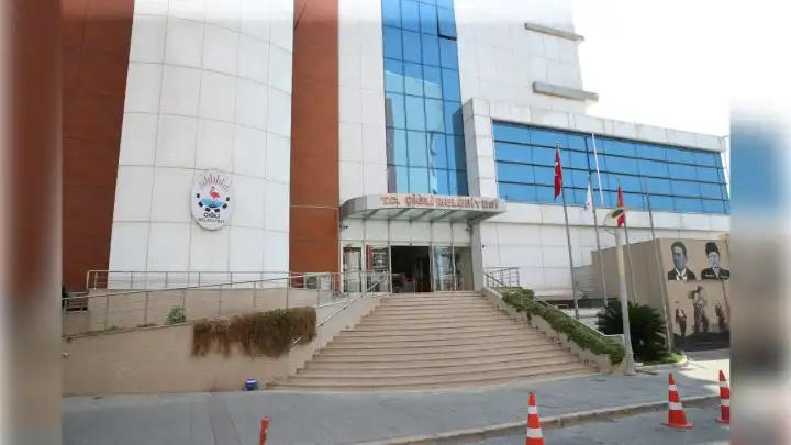 Çiğli Belediyesi'nden çalışanlarına promosyon