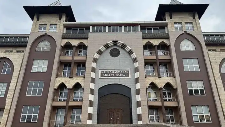 Depremde 72 kişinin öldüğü Ebrar Sitesi H Blok hakkındaki davada karar belli oldu haberinin görseli