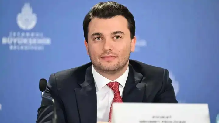 Ekrem İmamoğlu'nun avukatı Mehmet Pehlivan adliyeye sevk edildi haberinin görseli