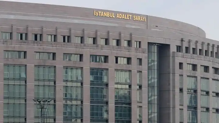 İBB'ye yönelik yolsuzluk soruşturmasında tanık Gürkan Coşkun'un ifadesi ortaya çıktı haberinin görseli