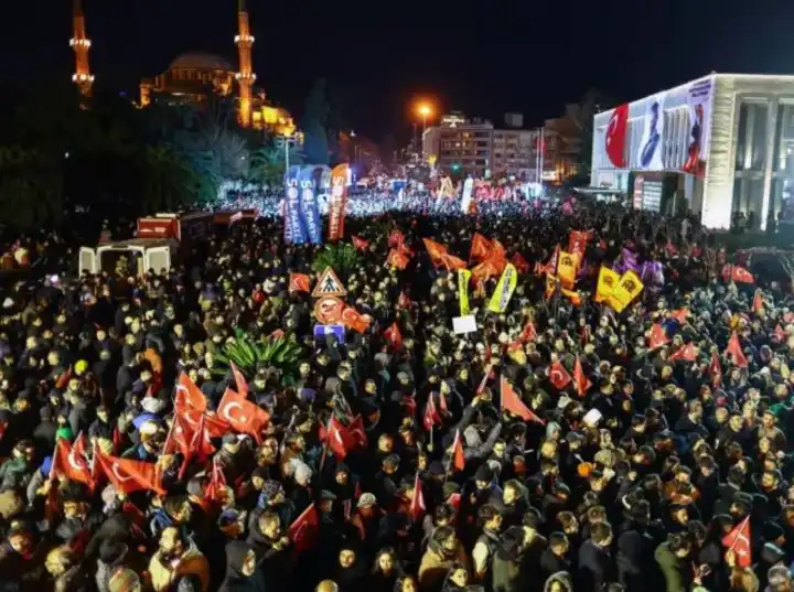İmamoğlu protestolarına katılan 74 kişi için istenen ceza belli oldu haberinin görseli