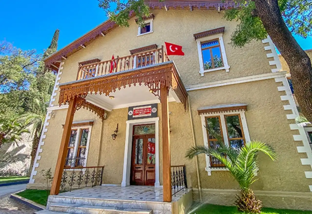 100. yılda “Meçhul Asker: Osmanlı’dan Cumhuriyet’e Asker Portreleri” sergisi haberinin görseli