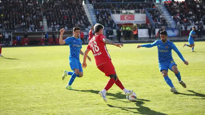 Bucaspor ağır yaralı! 