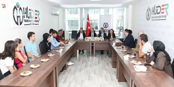 HUKUKİ HİMAYE SİGORTASI YENİ YASAMA DÖNEMİNDE GELİYOR haberinin görseli