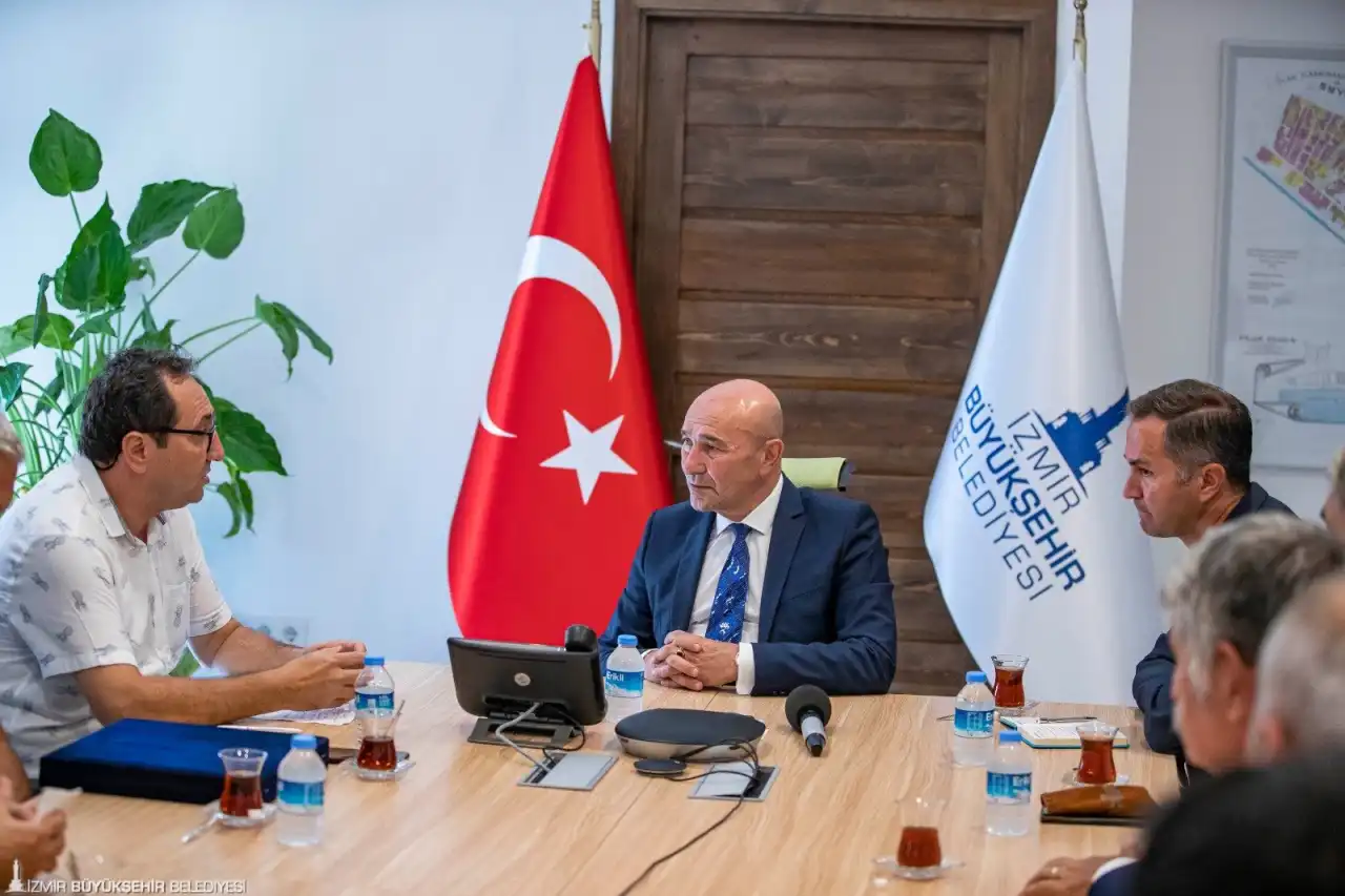 İzmir Büyükşehir Belediyesinden amatör kulüplere 5 milyon 150 bin liralık destek haberinin görseli