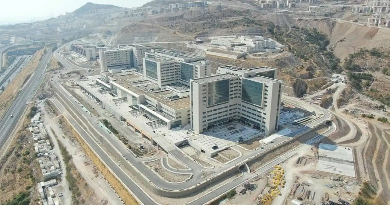 İzmir Şehir Hastanesinde geri sayım haberinin görseli
