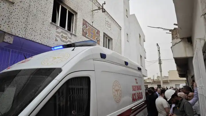 Yatağa bağımlı hasta çıkan yangında öldü haberinin görseli