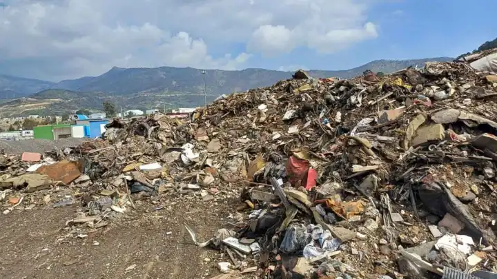 Bayraklı Belediyesi'ne bakanlıktan 3 milyon 739 bin 452 lira ceza haberinin görseli