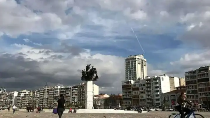 10 Nisan İzmir hava durumu: İzmir’de bugün hava nasıl olacak? Yağış var mı?