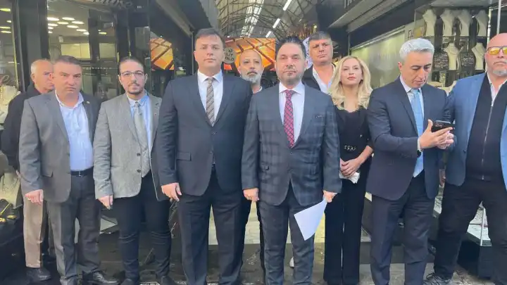 İzmirli kuyumcular eylemde  haberinin görseli