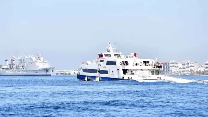 İZDENİZ'in yeni rotası Sakız Adası haberinin görseli