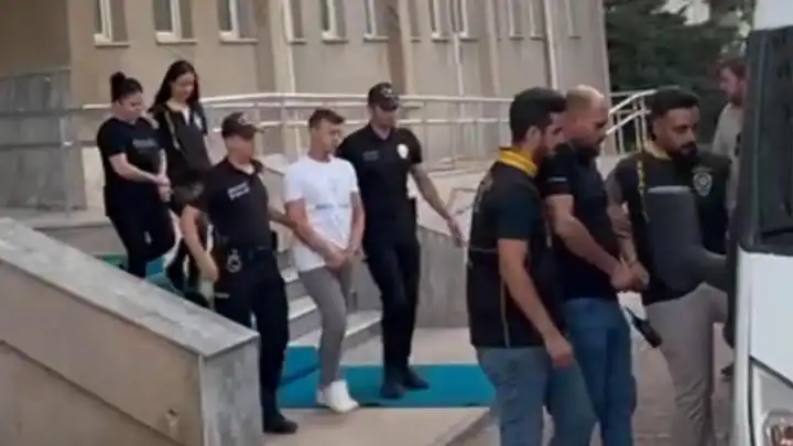 Düğün sandalyelerinin yolu kapattığı gerekçesiyle çıkan kavga kanlı bitmişti: Sanık hakkında müebbet hapis talebi haberinin görseli