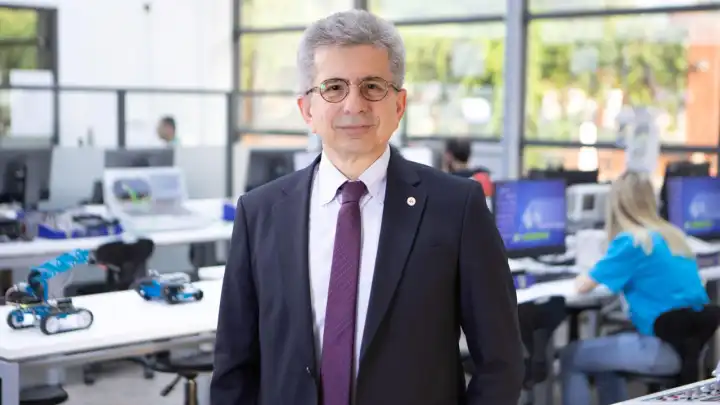 En yaratıcı fikirler İzmir’de buluşuyor haberinin görseli