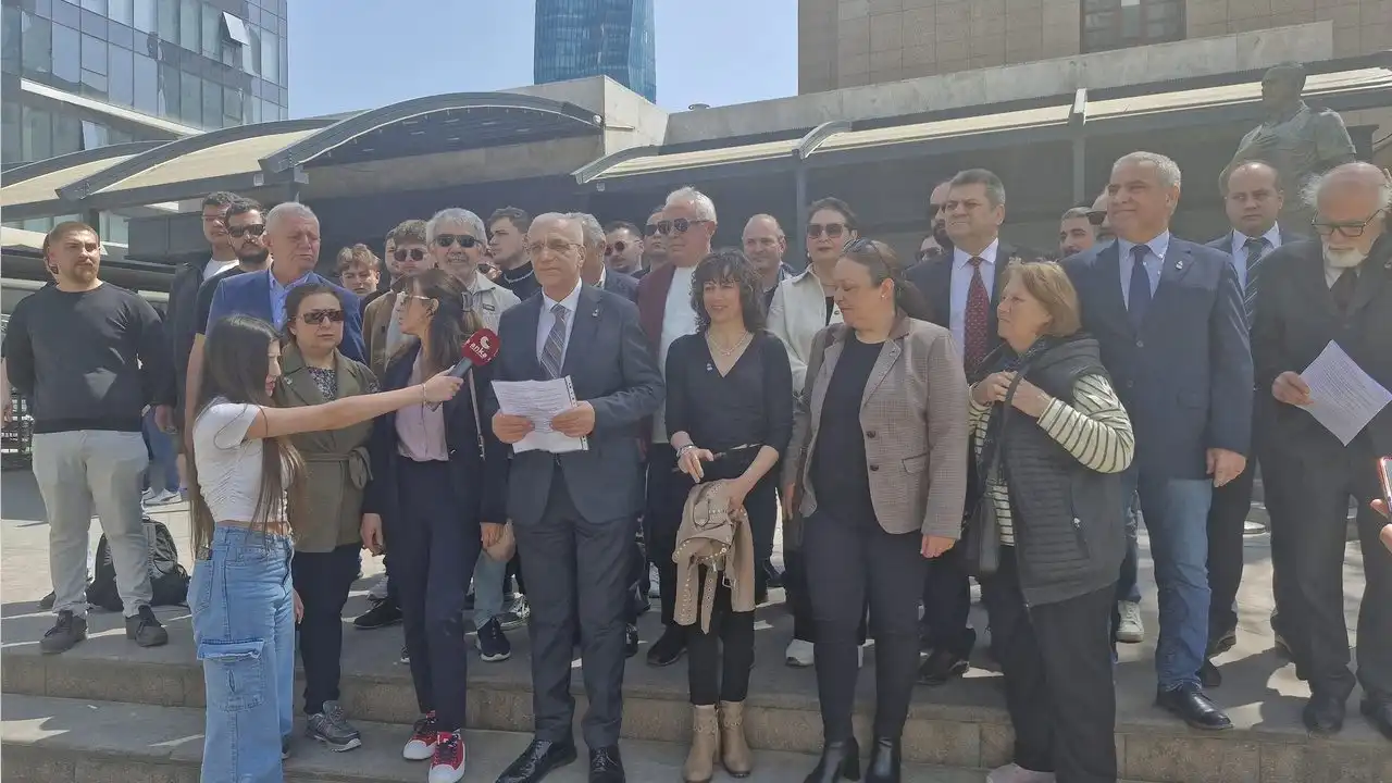 Zafer Partisi 86 gündür tutuklu Özdağ için özgürlük çağrısı yaptı