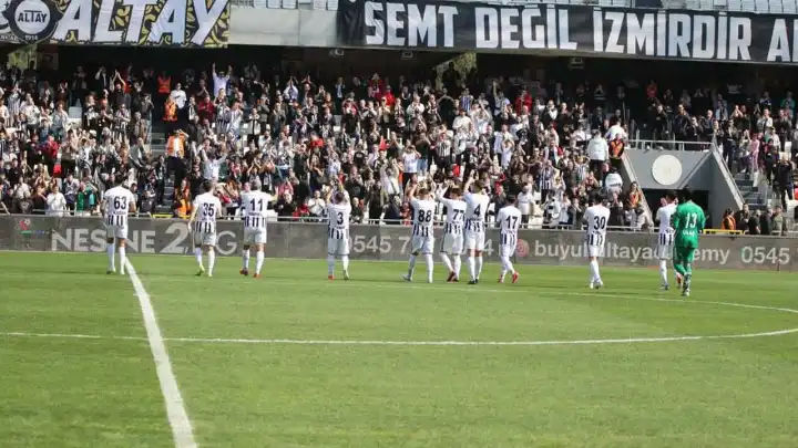 Altay, İskenderunspor'u mağlup etti  haberinin görseli
