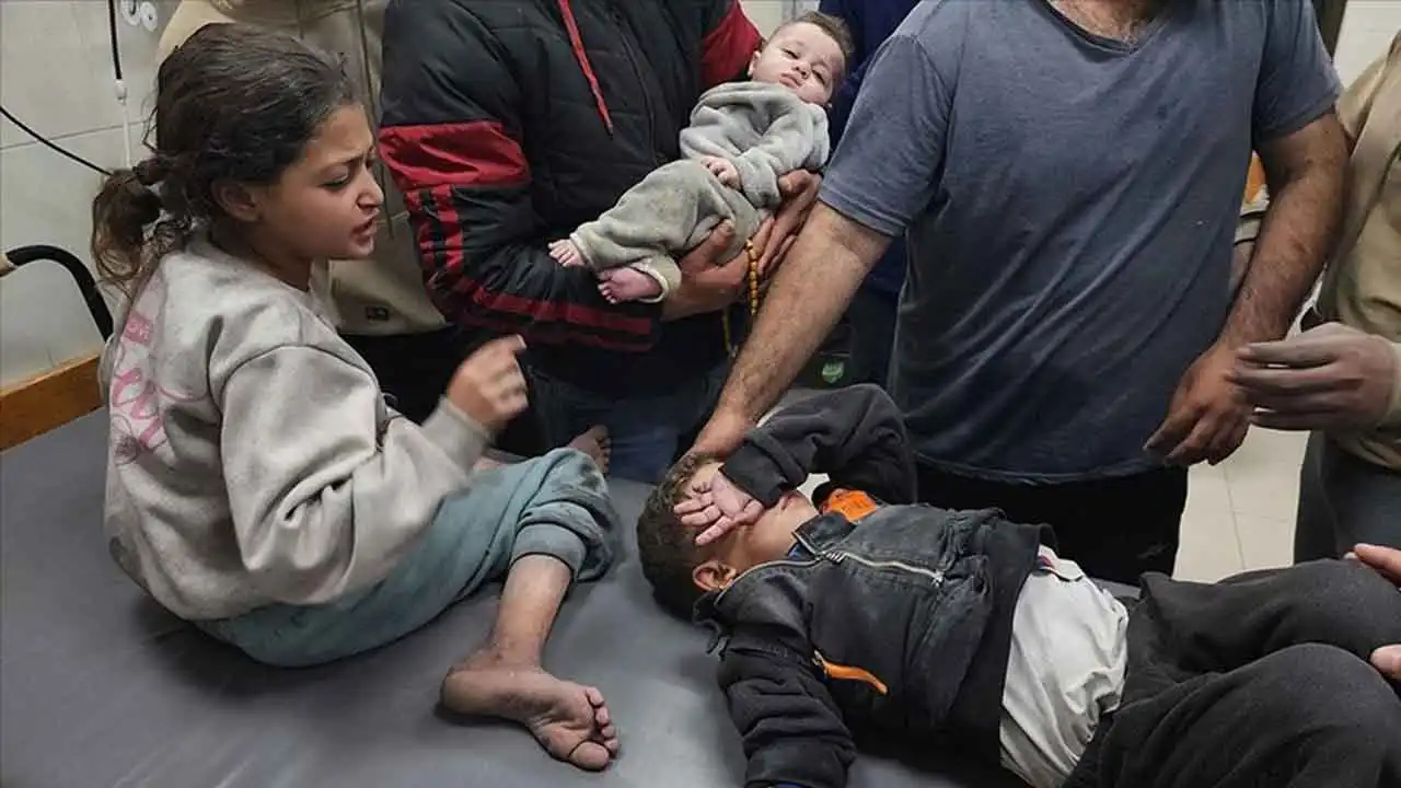 Gazze'de saldırılarda çoğu çocuk ve kadın 31 Filistinli hayatını kaybetti
