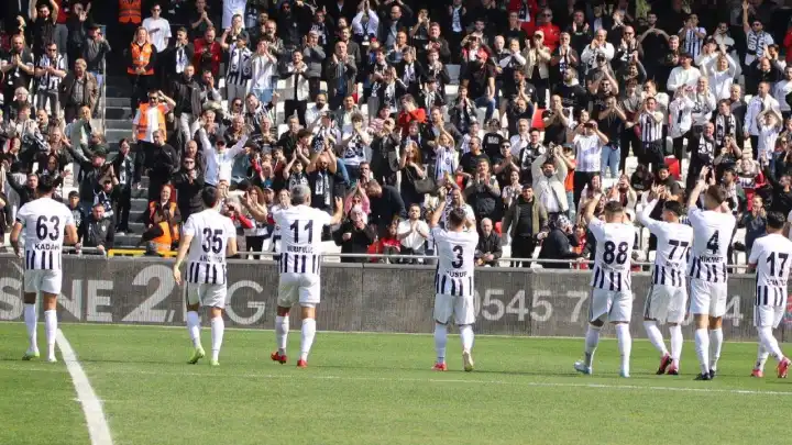 Altay'da hedef ligde kalmak  haberinin görseli