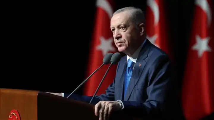 Cumhurbaşkanı Erdoğan'dan Papa Franciscus için taziye mesajı haberinin görseli