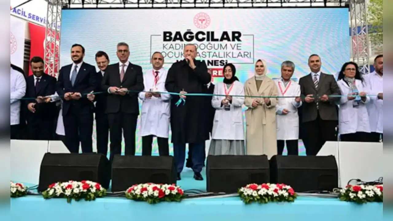 Cumhurbaşkanı Erdoğan'ın konuşması sırasında olay çıkarmıştı, tutuklandı! haberinin görseli