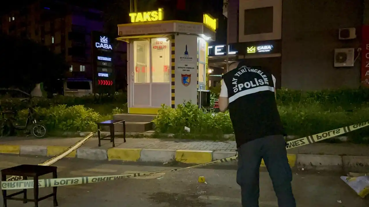 İzmir haber: Buca’da çıkan kavgada 1’i ağır, 2 kişi yaralandı haberinin görseli