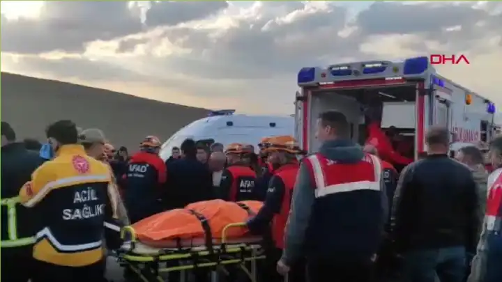 Van’da meydana gelen kazada can kaybı 8’e yükseldi
