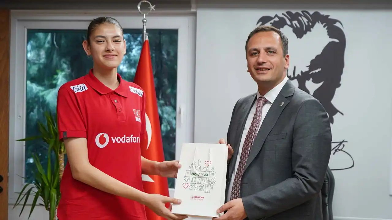 Hasret Tuncer, Milli Takım yolunda haberinin görseli