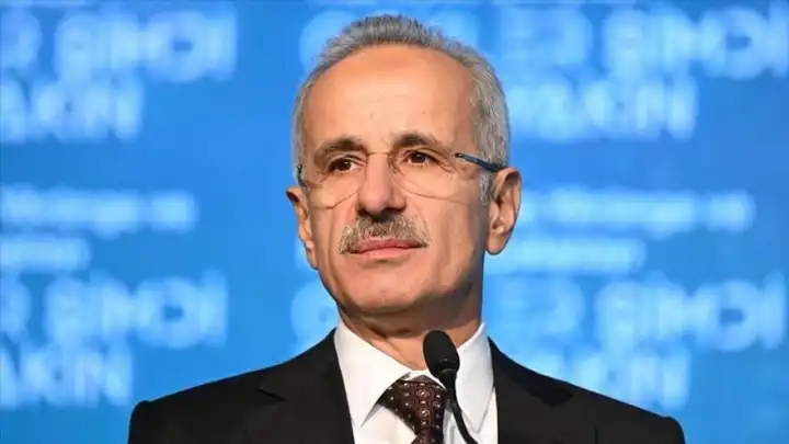 Bakan Kurum ‘gündemimizde yok’ demişti! Bakan Uraloğlu’dan ‘Kanal İstanbul’dan asla vazgeçmedik’ mesajı 