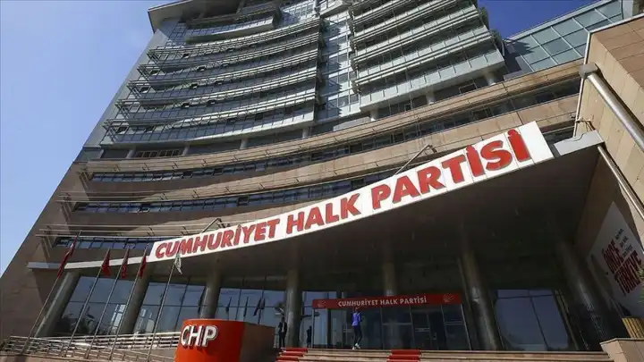 CHP'de başkan yardımcısı silahlı saldırıya uğradı!