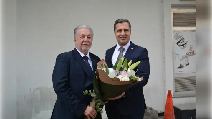 Deniz Yücel'den İESOB'a ziyaret