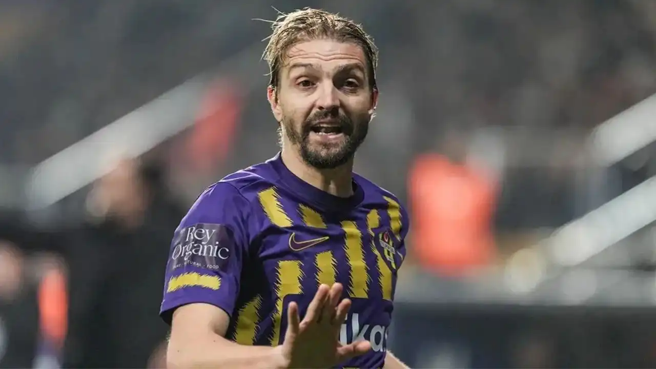 Menajeri açıkladı: Caner Erkin futbolu mu bıraktı? haberinin görseli