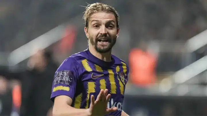 Menajeri açıkladı: Caner Erkin futbolu mu bıraktı?