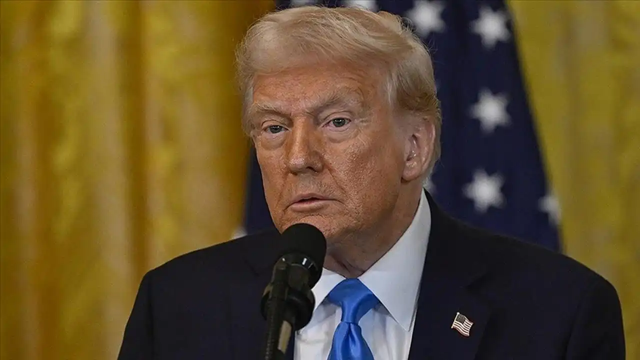 Trump: İran'dan petrol alan ülkelere yaptırım uygulanacak haberinin görseli