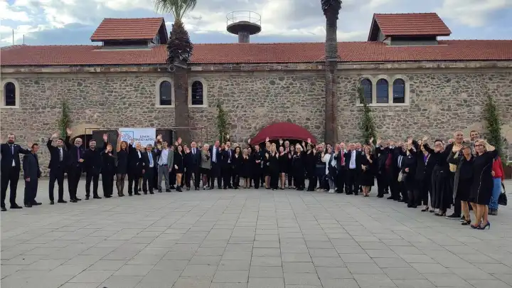 İzmir İnisiyatifi kentin geleceği için yola çıktı