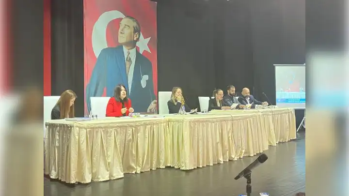 Konak Meclisi’nde Ak Partili üyelerden işçi maaşı tepkisi