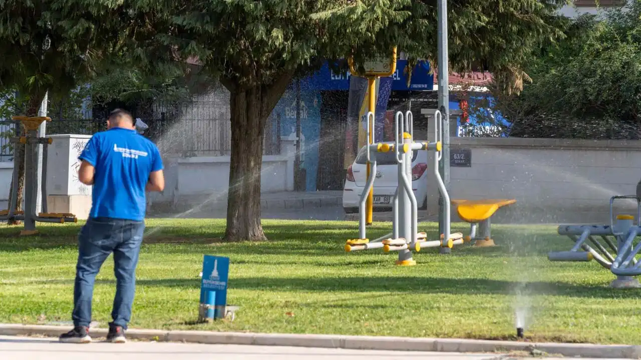 İzmir’in parklarında su verimliliği için özel eğitim  haberinin görseli