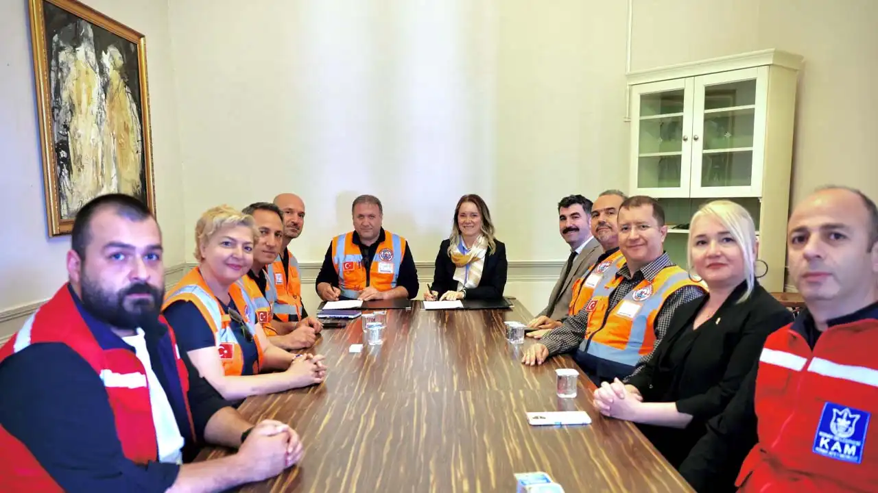 Konak’ta afetlere karşı birlik haberinin görseli