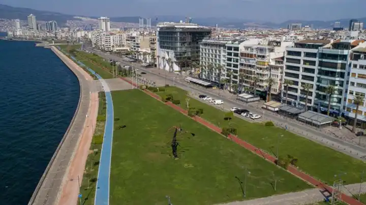 Meteoroloji açıkladı: İzmir'de sıcaklıklar 30 dereceyi geçecek