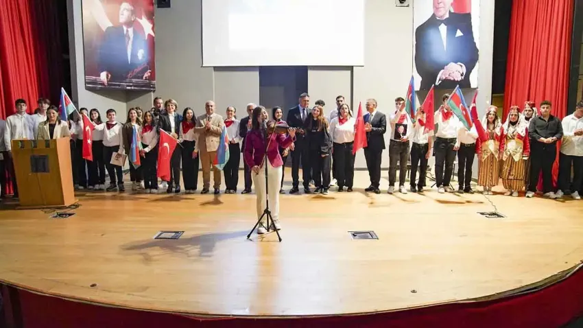 Aliağa’da Gül Bayramı etkinliği düzenlendi