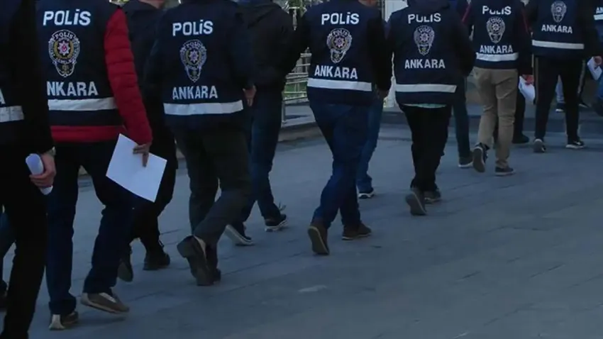 Ankara'da FETÖ'nün emniyet yapılanmasına operasyon: 33 gözaltı haberinin görseli