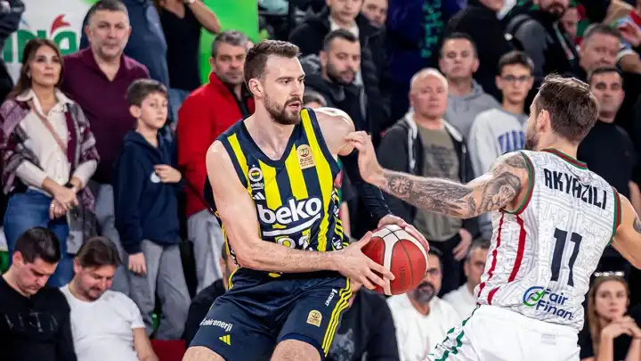 Kaf-Kaf, Fenerbahçe Beko deplasmanında 