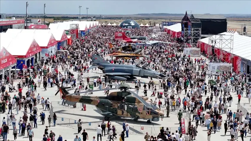 TEKNOFEST’te 10 milyon 688 bin kişi havacılık, uzay ve teknolojiyle buluştu haberinin görseli
