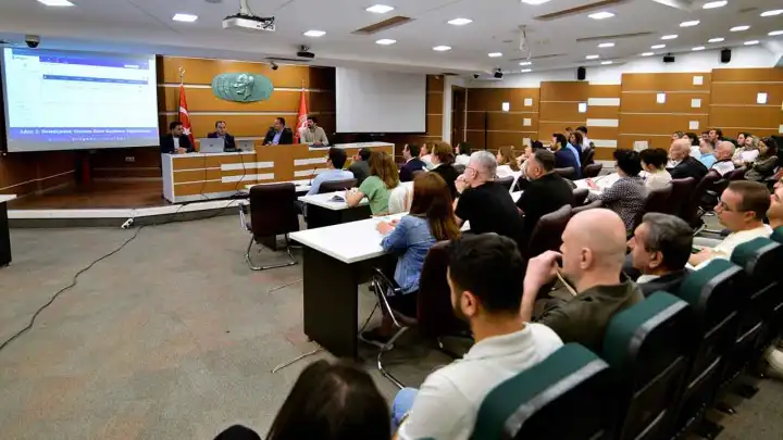 Bornova’da ‘E-Ruhsat’ dönemi başlıyor