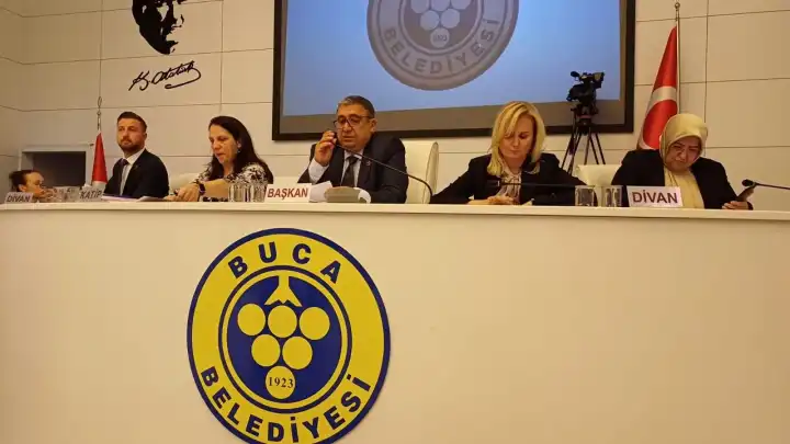 Buca Belediyesi'nde kredi ve şeffaflık tartışması