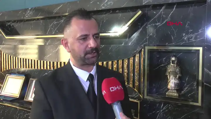 CHP liderine saldıran kişinin, yıllar önce 14 yaşındaki çocuğun parasını gasp ettiği ortaya çıktı