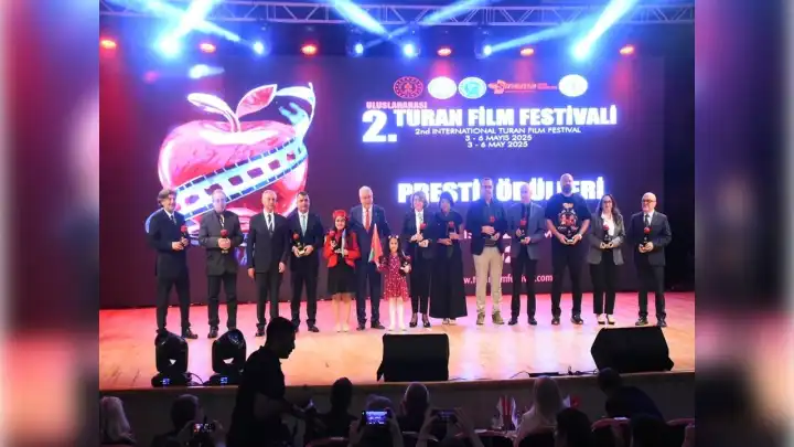 Ege Üniversitesi 2. Uluslararası Turan Film Festivalinde ödüller sahiplerini buldu